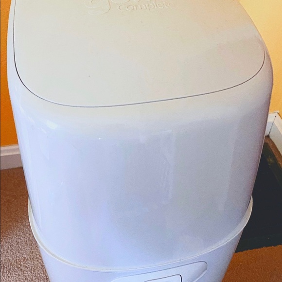 Genie, bottle warmer, cute pacifier holder - Picture 5 of 6